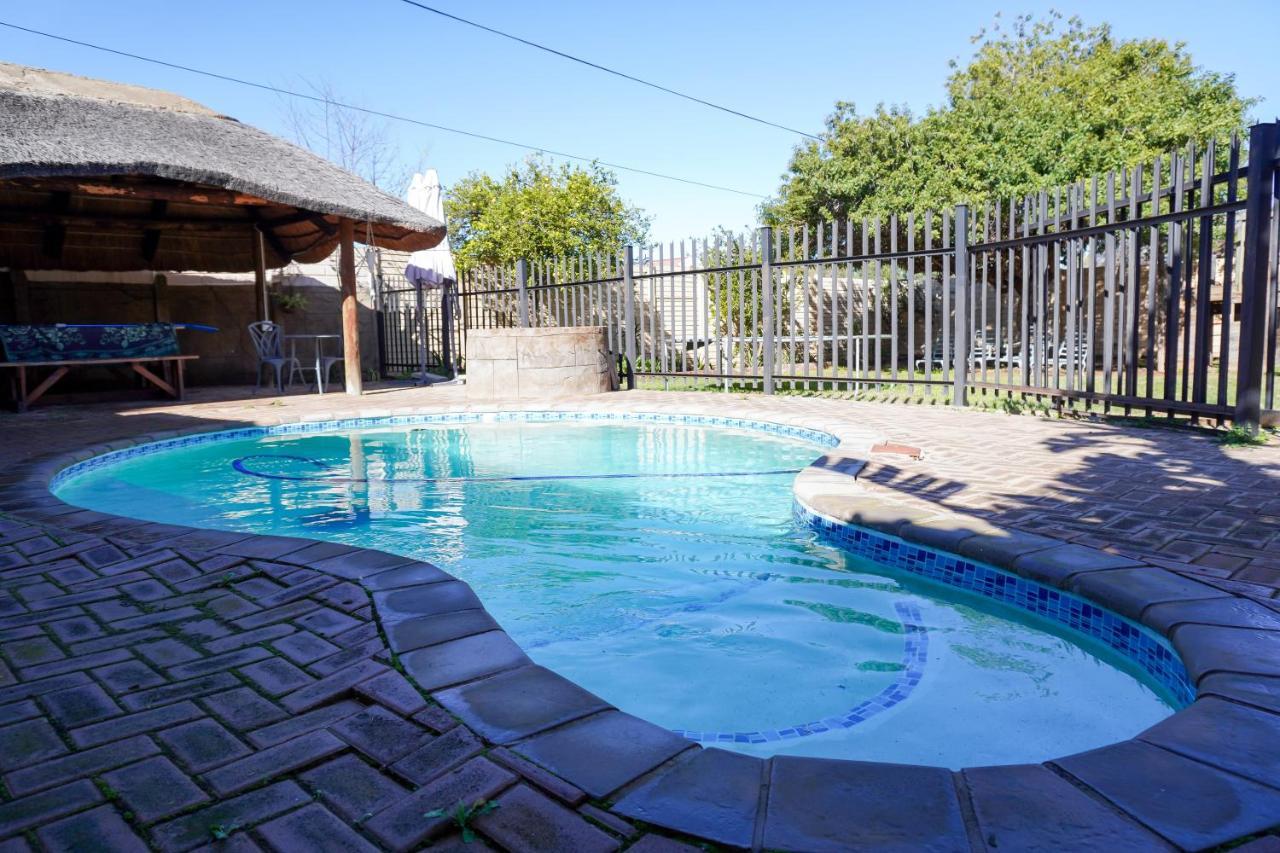 Avondblij Apartment Oudtshoorn Dış mekan fotoğraf